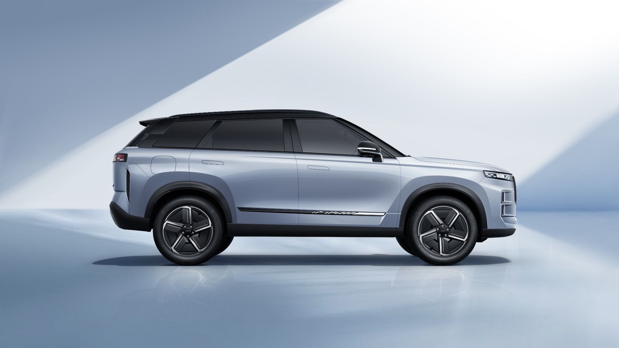 jaecoo-7-shs-h-fianco-laterale