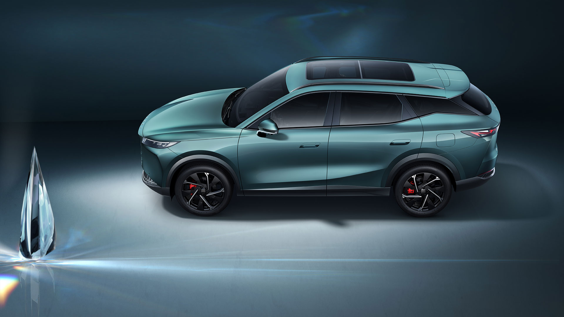 omoda-7-shs-p-vista-laterale